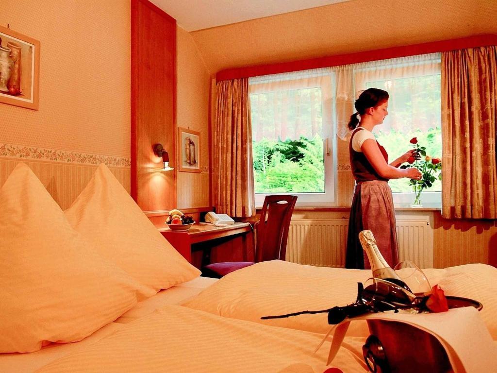 Hotel Weinschanke Rohdental Hessisch Oldendorf Phòng bức ảnh